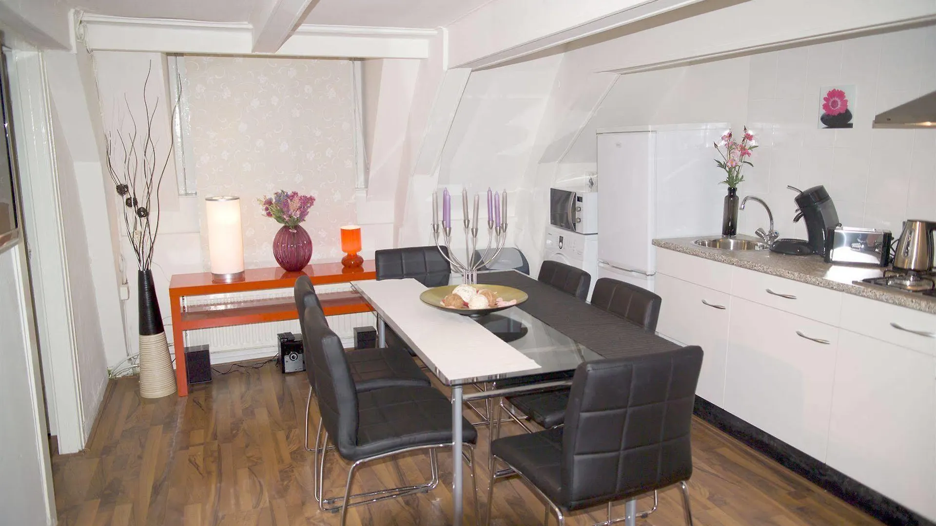 אמסטרדם Flower Market Apartment