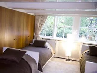 Flower Market Apartment Amsterdam