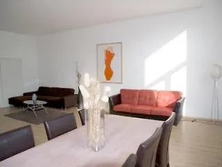 Flower Market Apartment Amsterdam
